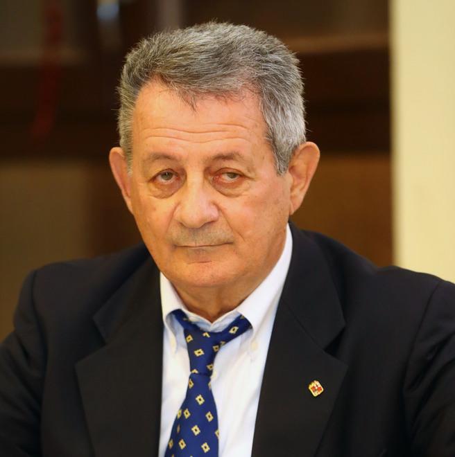 Mascherine ai cittadini I volontari pronti a distribuirne ancora 
