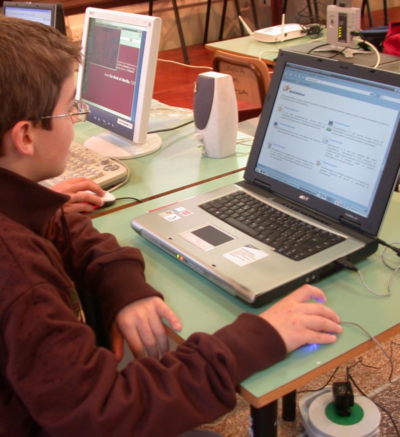 Istituto comprensivo, il grande lavoro delle classi virtuali