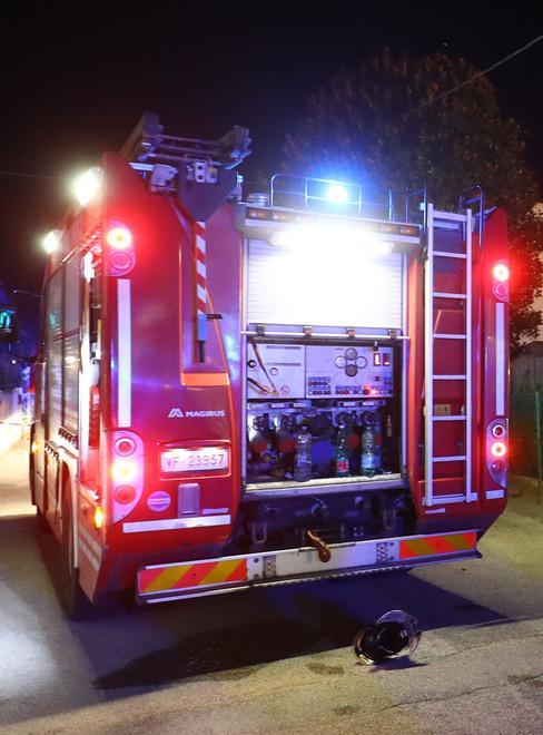 Bondeno, il botto e poi il black out: mezza città resta al buio 