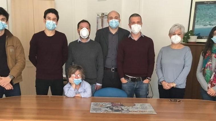 Quei medici giovanissimi che vanno a casa degli infetti
