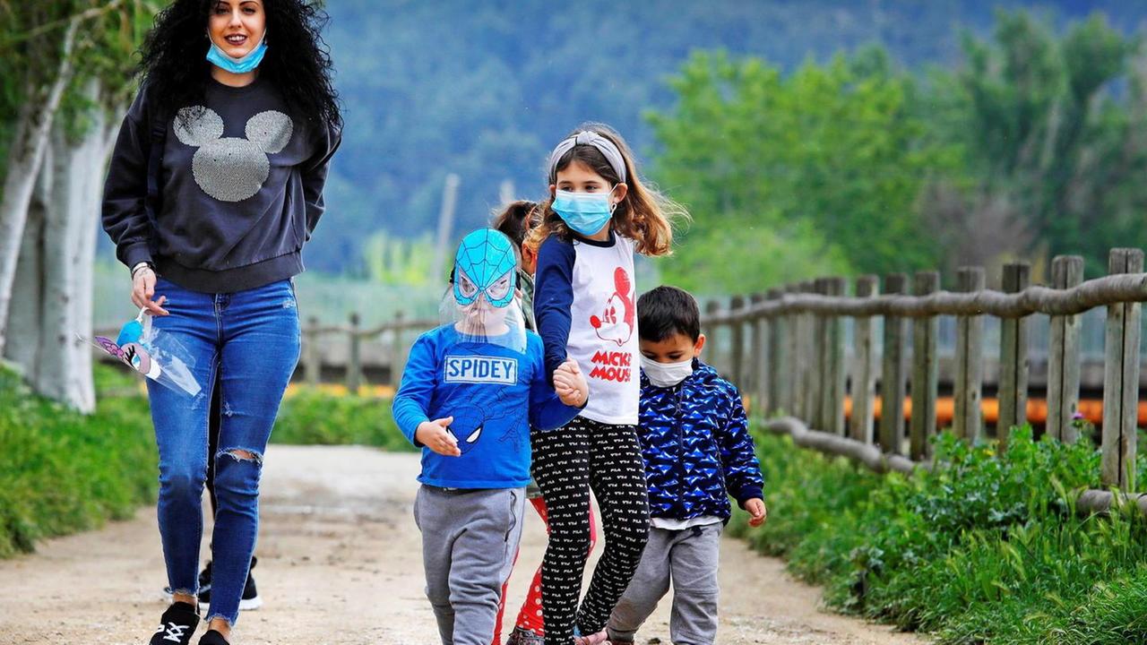 Un’ora d’aria al giorno per i bimbi