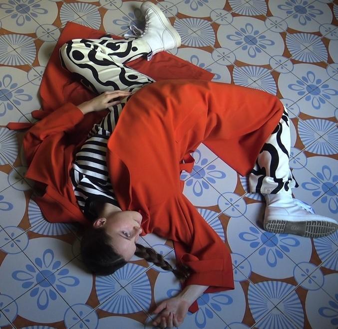 Il debutto di “1 meter closer” con i danzatori di Aterballetto 