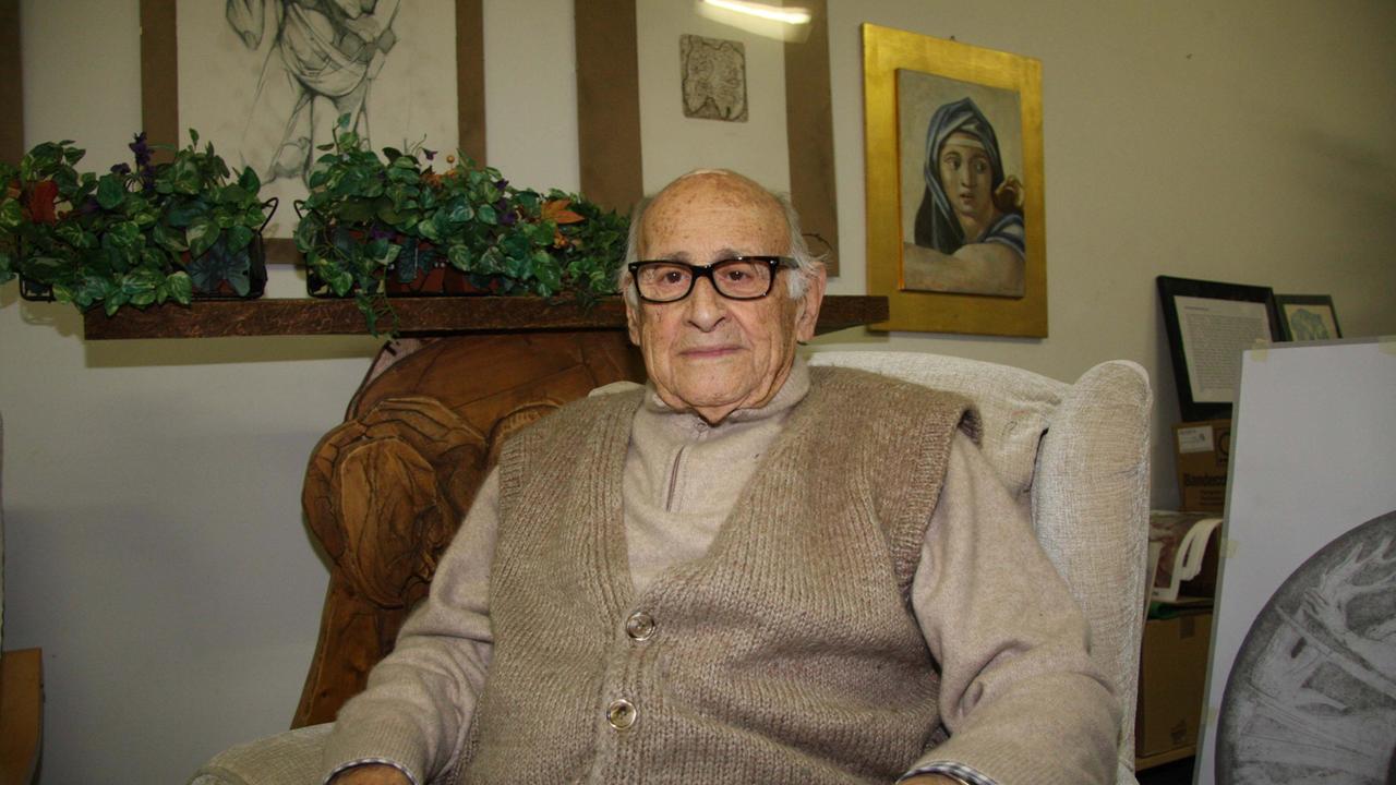 Il pittore viareggino Giorgio Michetti