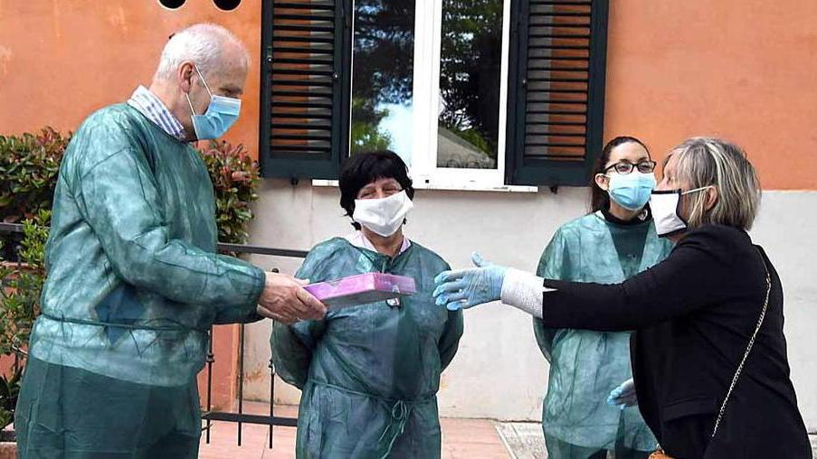 Un tablet in dono a Casa Ascoli