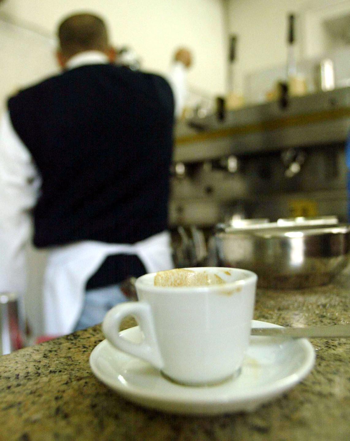 Solinas va avanti: l’isola ripartirà prima 