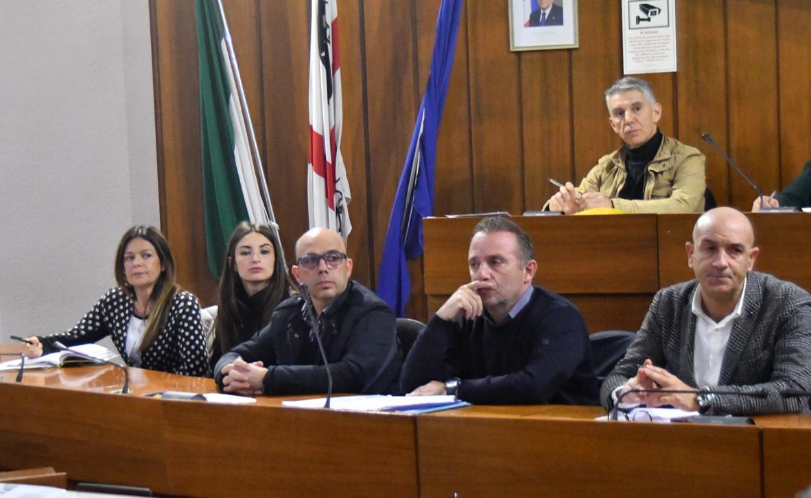 Tributi addio, il Comune al verde 