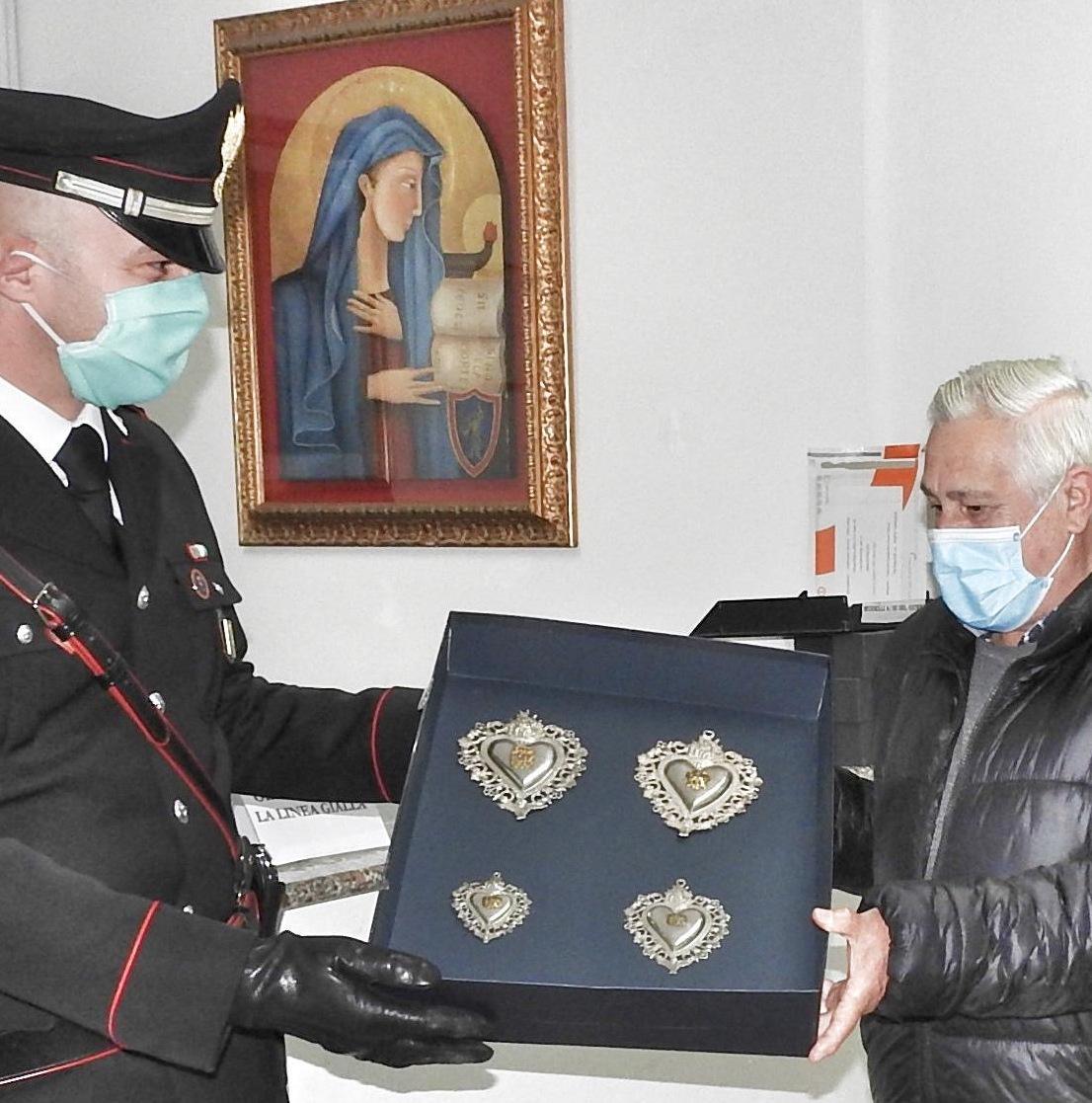 Recuperati i 4 cuori rubati dalle vesti della Consolata 