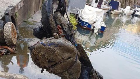 «Manca l’ok di Arpat per smaltire i rifiuti»: slitta la pulizia dei relitti nei Fossi
