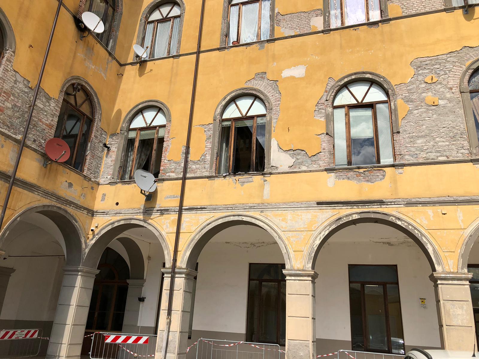 Il Comitato salute pubblica Lunigiana: «Prelievi e vaccinazioni restino in ospedale a Pontremoli» 