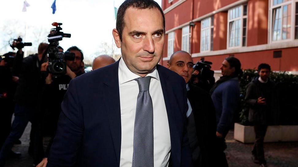 Calciatori, attacco al decreto Spadafora: altri chiudono, noi lasciamo uno spiraglio