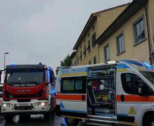 Anziano solo “salvato” dai vicini
