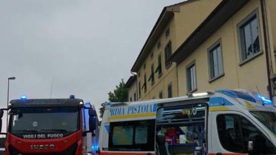 Anziano solo “salvato” dai vicini