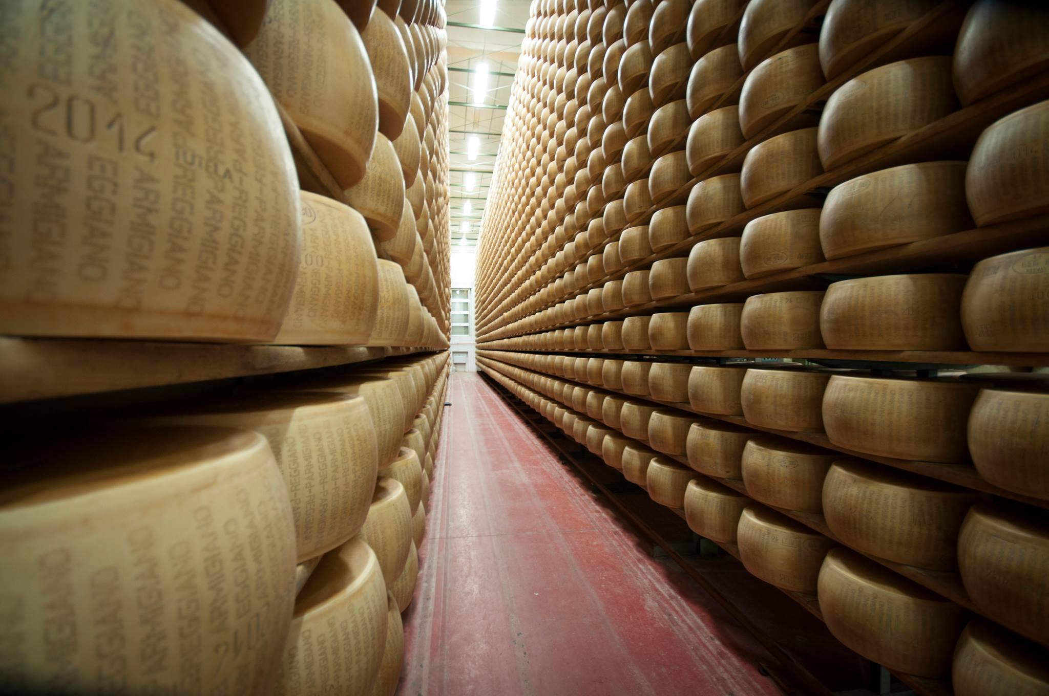 Parmigiano-Reggiano: il 2019 anno record per produzione ed export
