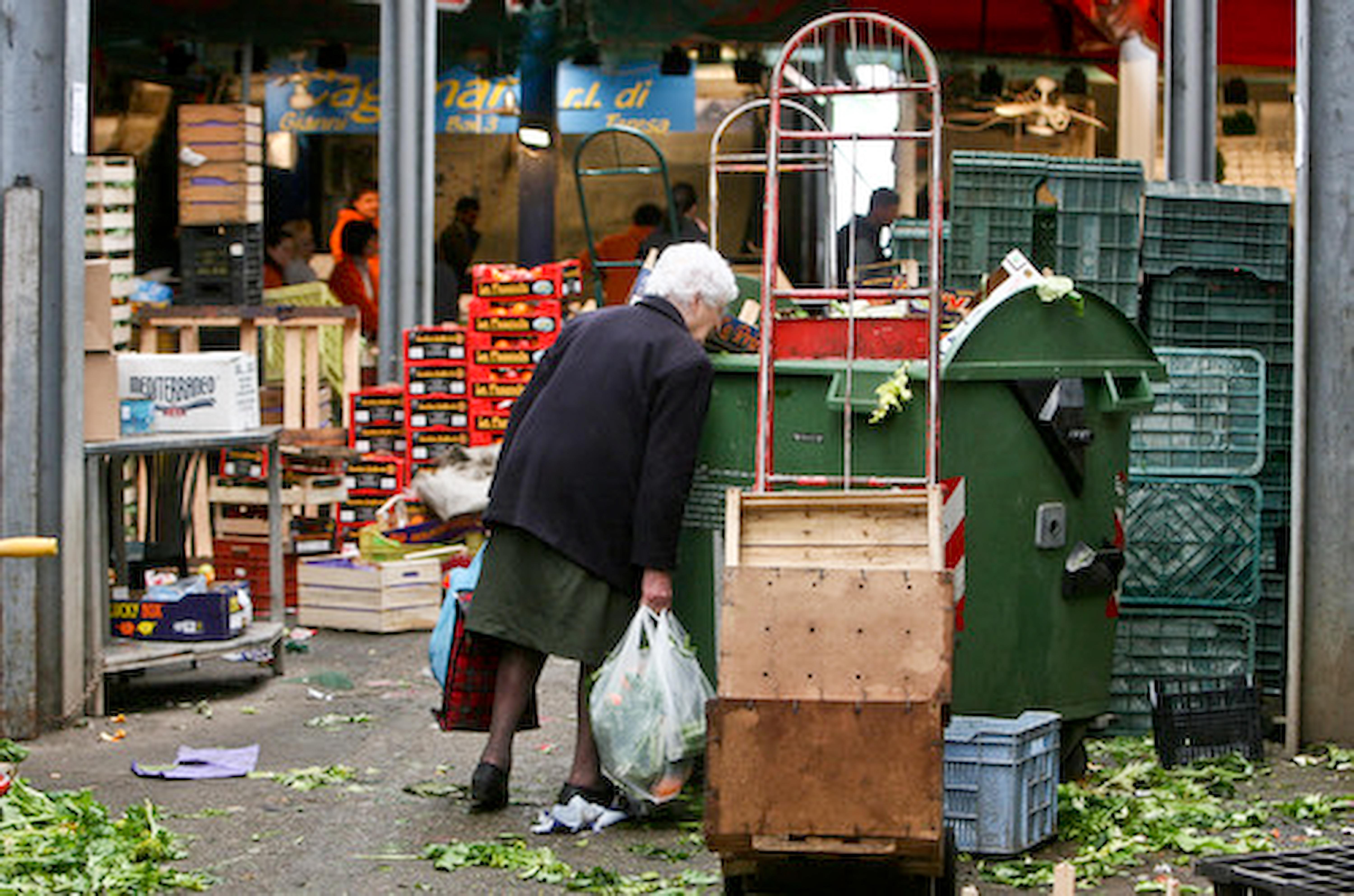 Coronavirus, la povertà fa più paura del contagio