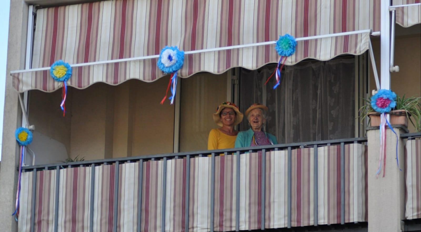 Niente giro nei poderi, i Canti del Maggio si intonano dai balconi 