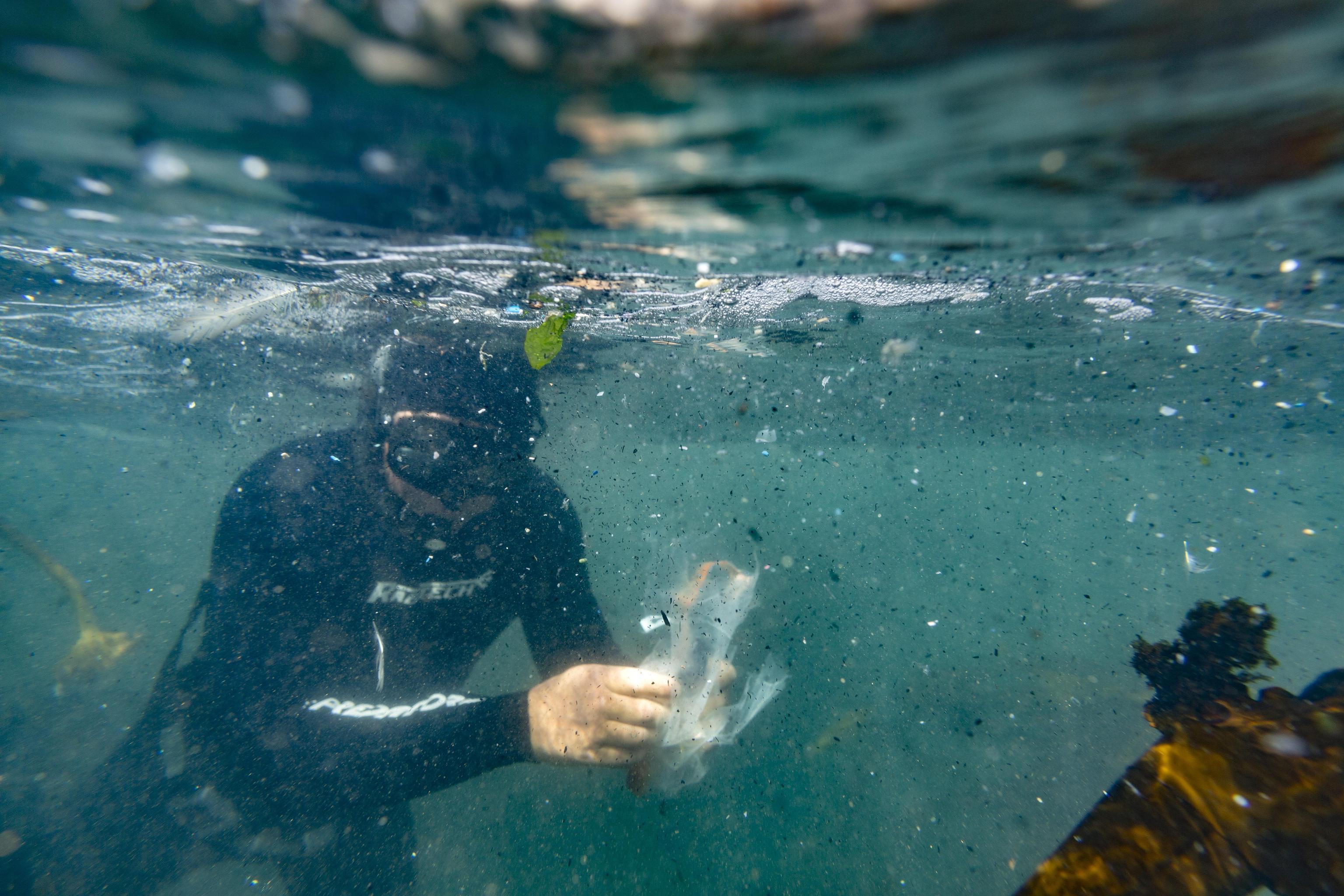 Microplastiche: nei mari tra Sardegna, Corsica e continente la più alta concentrazione del pianeta
