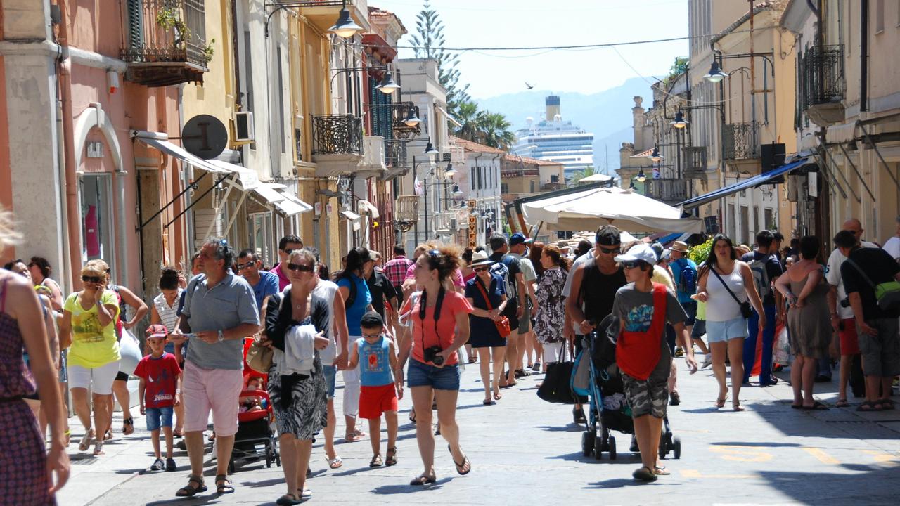 Coronavirus, un incentivo per i turisti che vengono in Sardegna