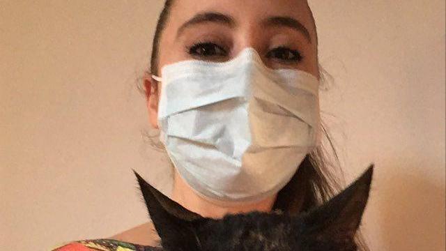 Patty Pessina con Birba, l'inseparabile gattina