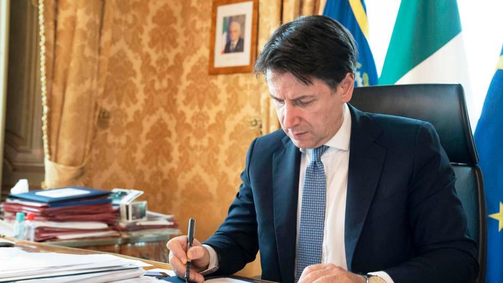 Sindaci reggiani in pressing su Conte e Bonaccini per riaprire il commercio e l’artigianato