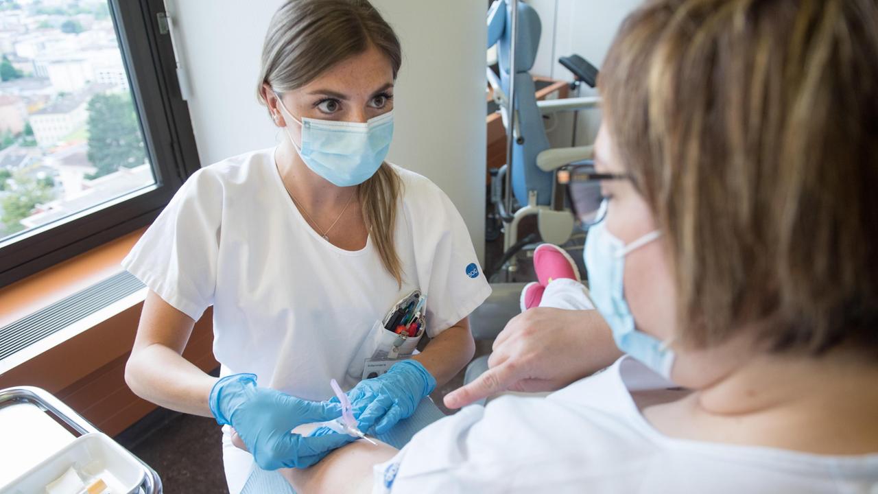 Covid-19, primo maggio senza decessi nel Ferrarese. Attesa per l'esito di 305 tamponi