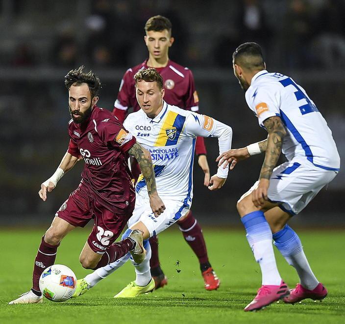 La serie B vuole ripartire ad agosto per giocare le ultime 10 giornate