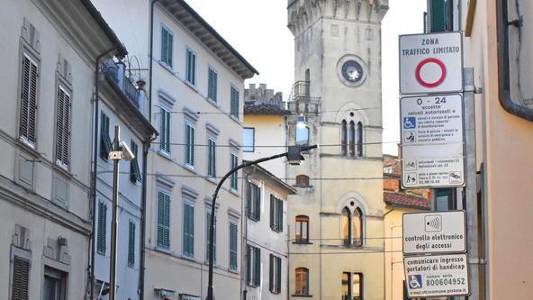 Varchi aperti in via Palestro e in via della Madonna