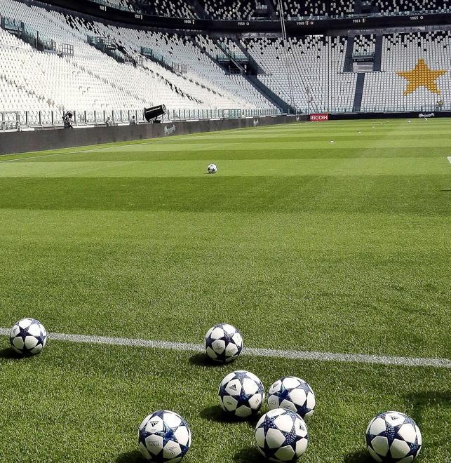 Calcio, ok al protocollo o stop Ecco l’aut aut del ministro 