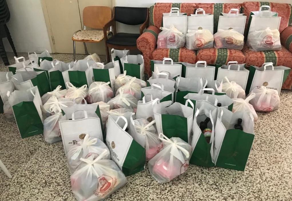Consegnati 30 pacchi alimentari grazie alla donazione fatta dal Centro Distribuzione Bevande di Stabbia