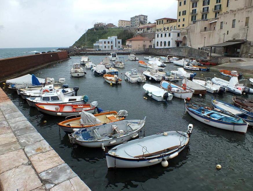 I diportisti esultano: da oggi possono tornare a pescare 