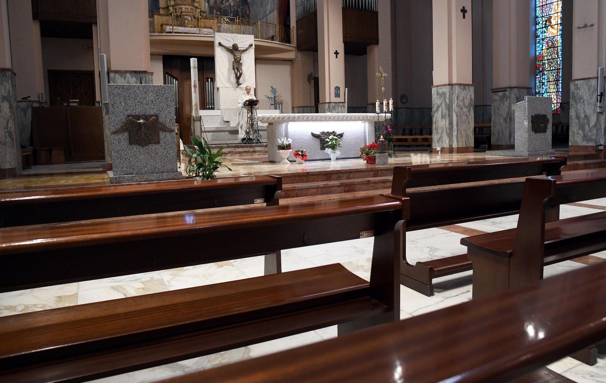 I vescovi sardi: le messe solo quando saremo sicuri,  forse il 24 o il 31 maggio