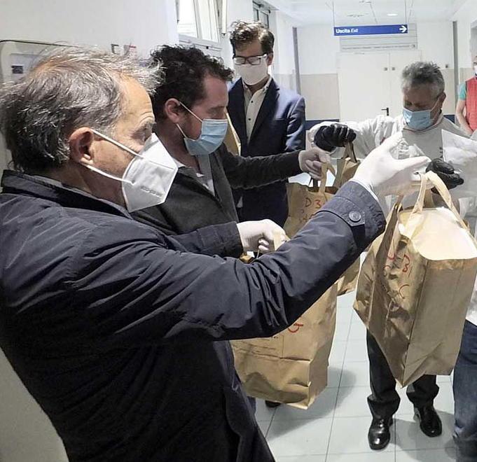 E ora gli chef pisani cucinano per i più bisognosi 