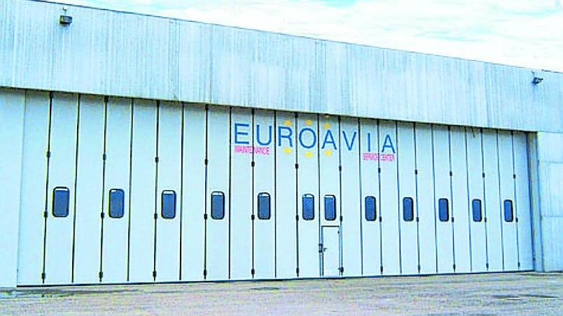 Campovolo, solo nell’hangar di Euravia i lavori fervono in vista della ripartenza