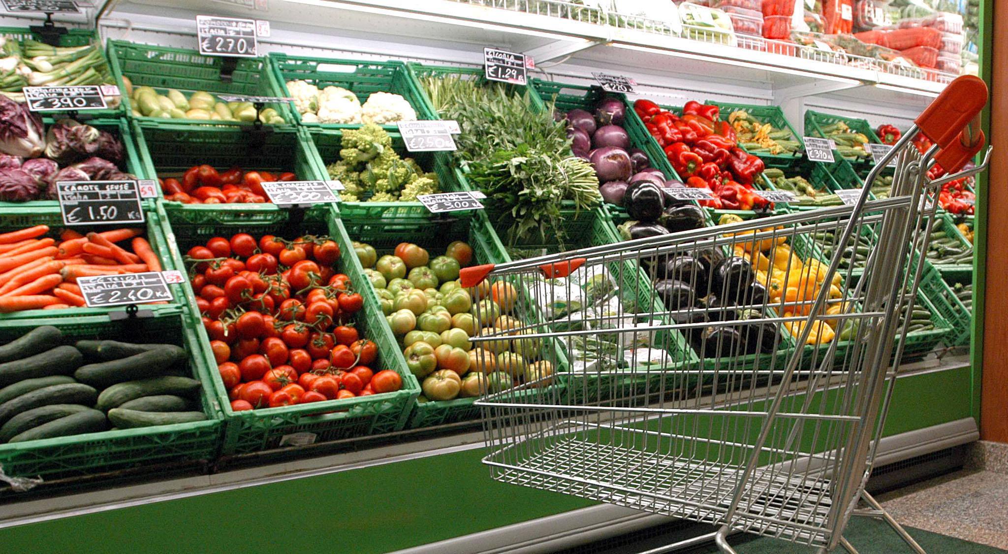Loiri Porto san Paolo, negozi aperti fino alle 20 e da giovedì torna il mercatino 