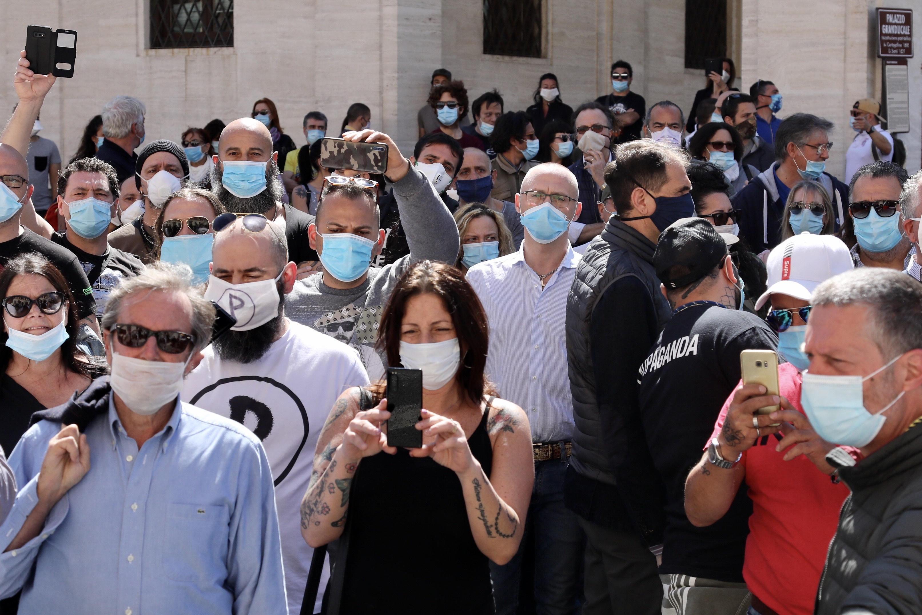 La protesta a Livorno (foto Marzi)