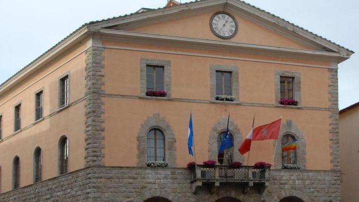 Cambia lo staff del sindaco L’opposizione va all’attacco