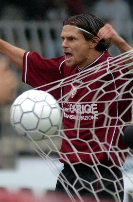 Caro Livorno ti scrivo, parola di Tomas «Tornare grandi si può, ma serve lo stadio» 