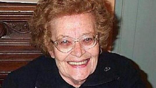 Addio a Rosita, ex custode all’Iti «Generosa e sempre allegra»