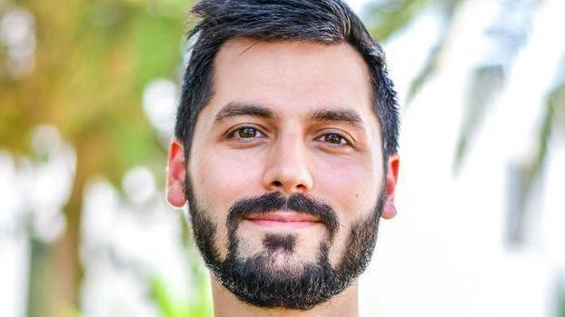 Il giovane volontario che combatte il virus in Siria e Giordania dalla sua camera