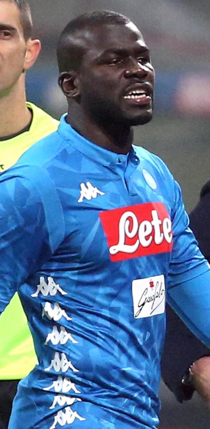 Il Liverpool piomba su Koulibaly, il Napoli chiede 100 milioni