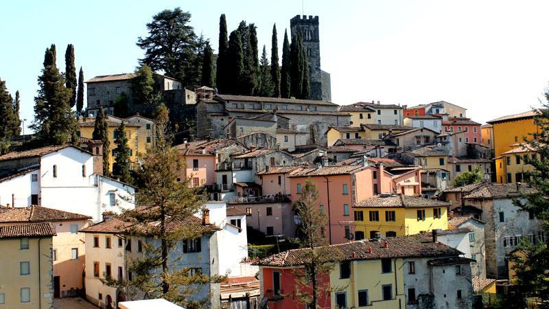 Diciotto luoghi incantati da visitare dopo il virus. Da Lucca alla Maremma la guida dei travel blogger