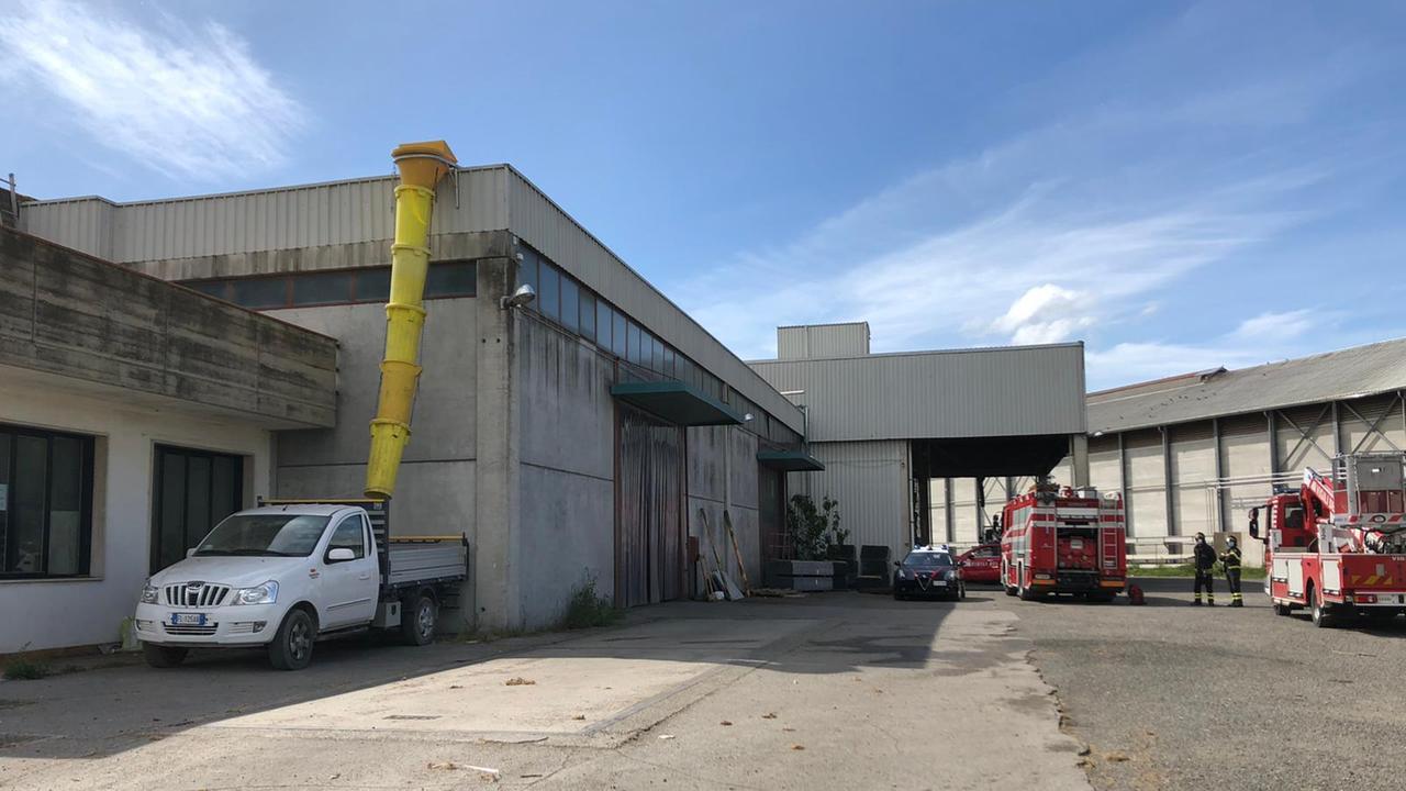 Il luogo del grave incidente sul lavoro (foto agenzia Carlo Sestini)