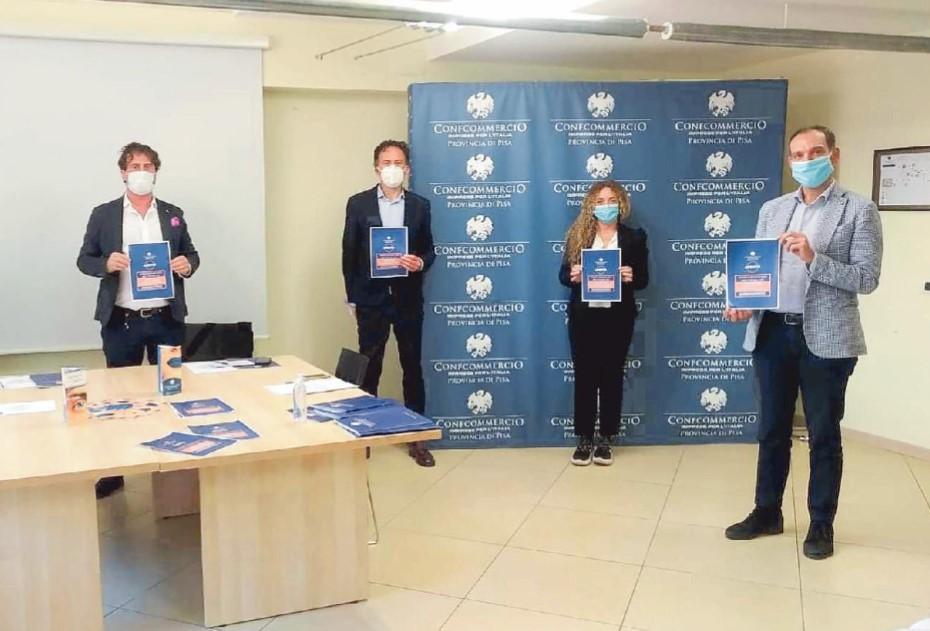Da sinistra Alessandro Trolese, Michele Conti, Federica Grassini e Federico Pieragnoli