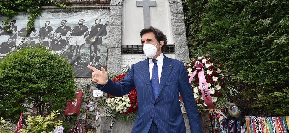 Non c’è nessuno, ci sono tutti Cairo celebra il Grande Torino 
