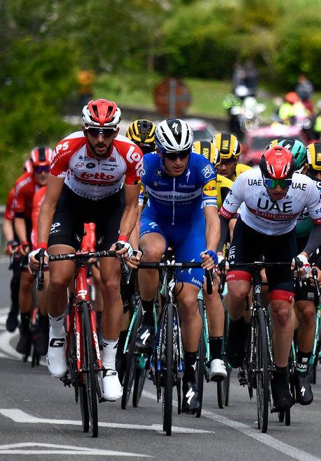 Ciclismo, il giro del mondo in 70 giorni Le classiche sovrapposte a Giro e Tour