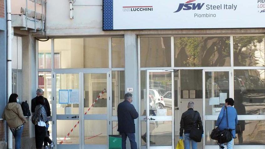 Jsw, sanificazione a due velocità Prima la protesta poi riparte l’attività