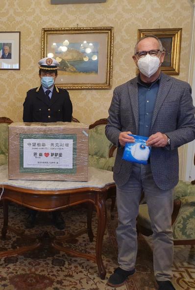 Arrivate mascherine e tute protettive da Ba’nan