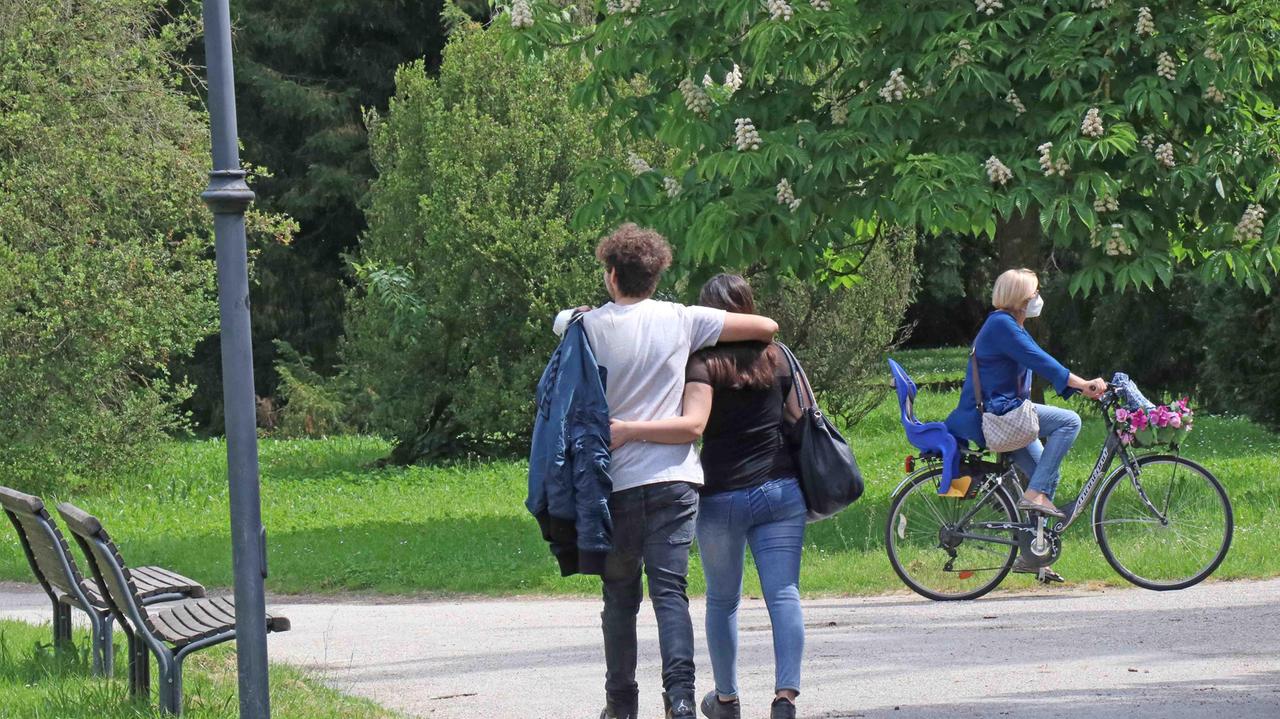 Modena, il giudice Martinelli: «Anche fidanzati e amanti per la legge sono congiunti E si possono incontrare»