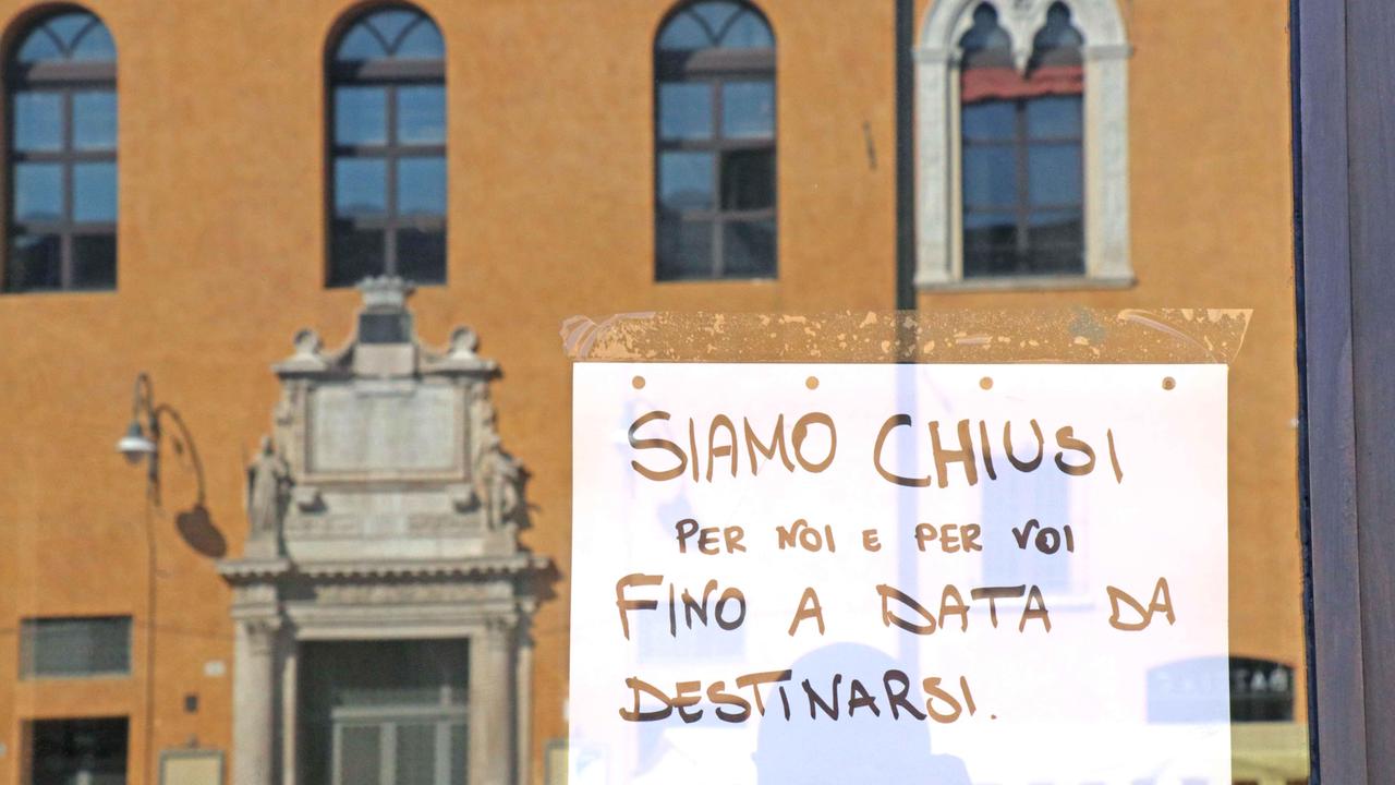 Ferrara, per la fase 2 il Comune propone meno tasse e più contributi alle attività