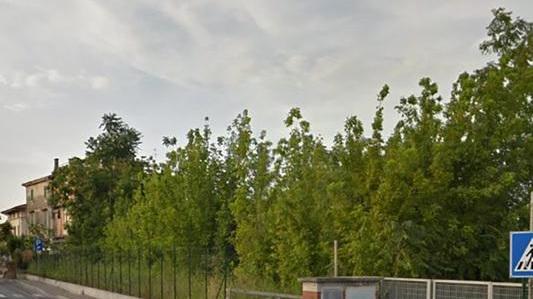 Via libera al parcheggio sulla Sarzanese a Capezzano