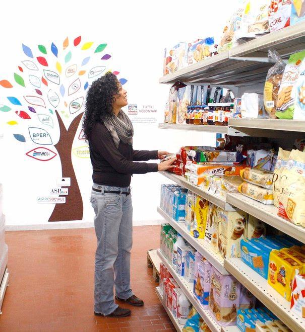 Non solo buoni spesa Altri generi alimentari per chi è in difficoltà 